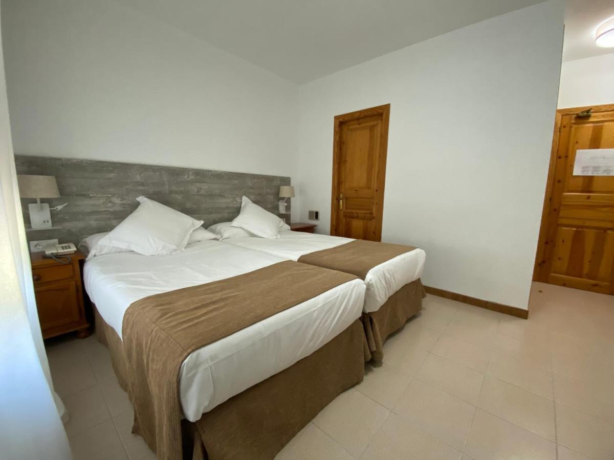 Hotel & Restaurante Pena Arrós Extérieur photo